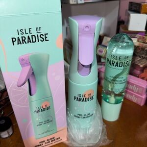 Isle of Paradise Pro-Glow Spray Mister & tanner bundle